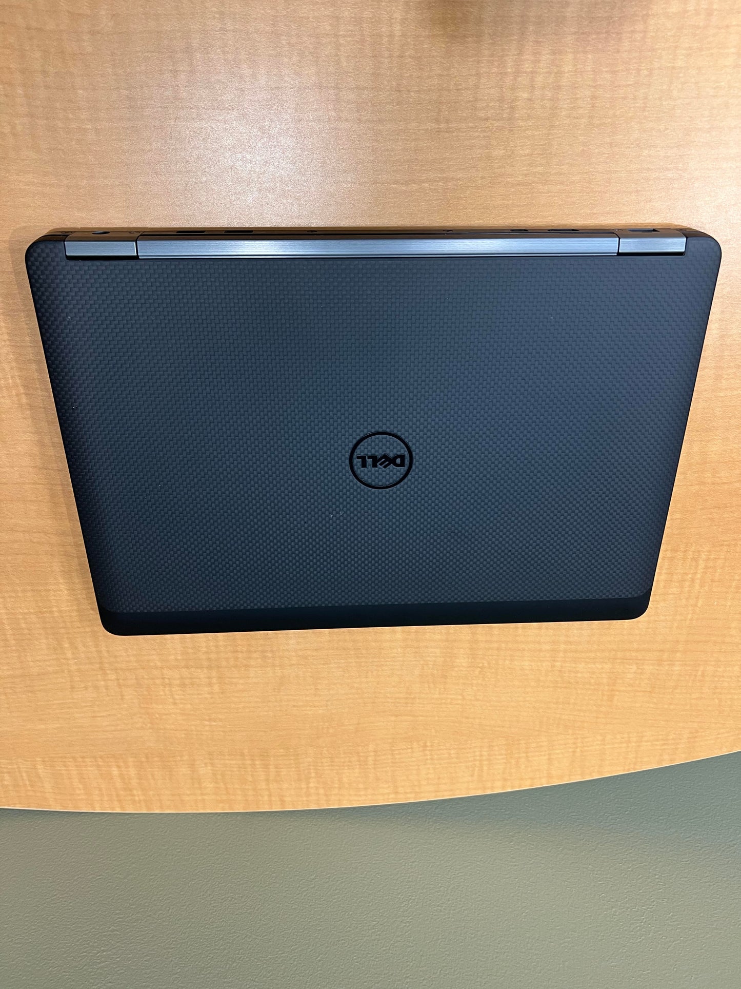 2029 Dell Latitude E7470