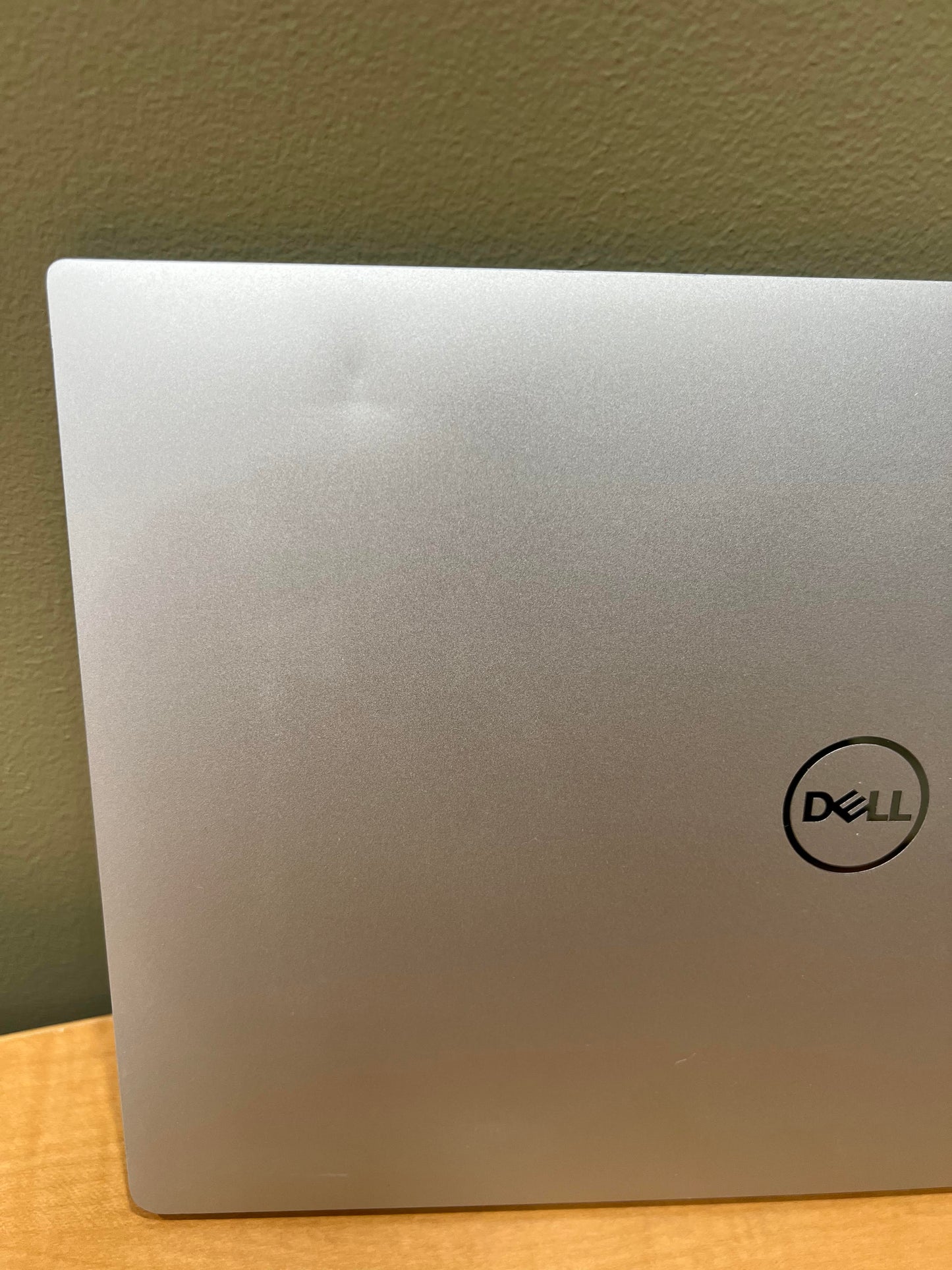 2019 Dell XPS 13 - 9370